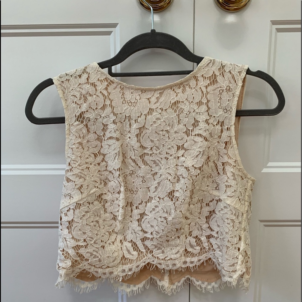 Lace mid drift top
